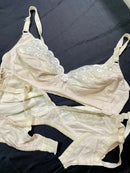 70% OFF | PACK OF 2 PIECES IMPORTED FLORAL BRA